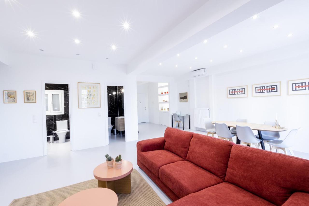 Comfort Sunny Hub With 2 Bdr Apartament Ateny